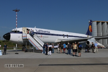 D-ABOB, Boeing 707-430, Deutsche Lufthansa EDDH 2015, ehemaliges Traditionsflugzeug. Die Maschine ist mittlerweile verschrottet worden.