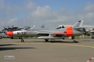 G-BWGL, N-321, Hawker Hunter T8C ETMN Nordholz 2013