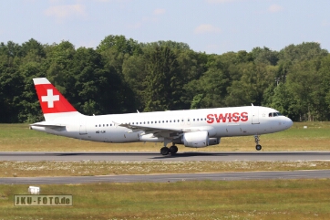 HB-IJK, Airbus A320-214, Swiss Hamburg 2025